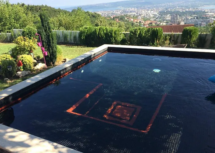 Infinity Sky * Várna