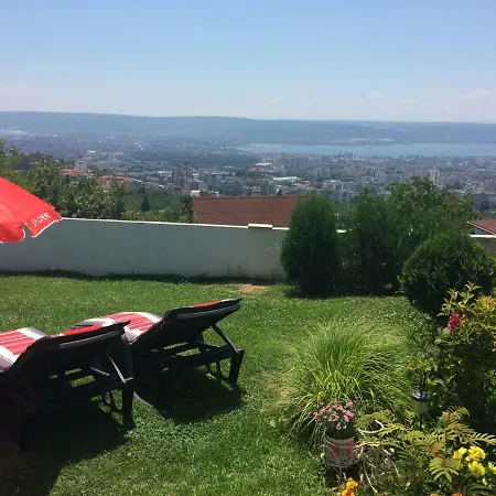 Infinity Sky Gasthof Warna