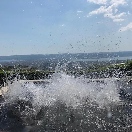 Infinity Sky Gasthof Warna