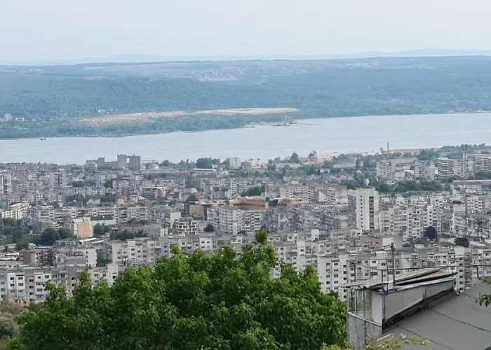 Infinity Sky Πανσιόν *