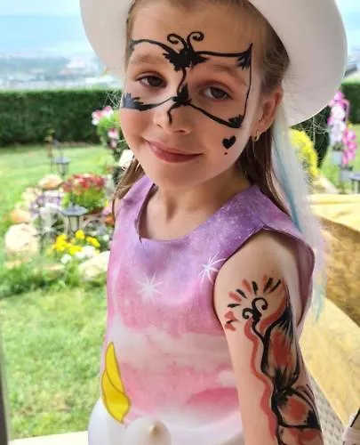 Πανσιόν Infinity Sky *