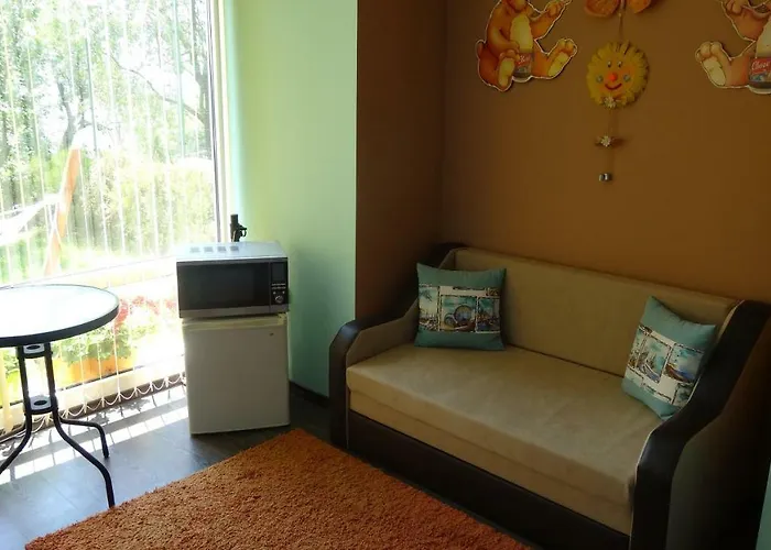 Infinity Sky Πανσιόν *