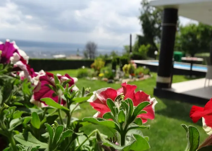 Infinity Sky Πανσιόν Βάρνα