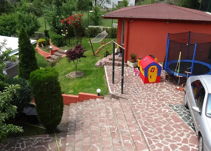 Infinity Sky Πανσιόν